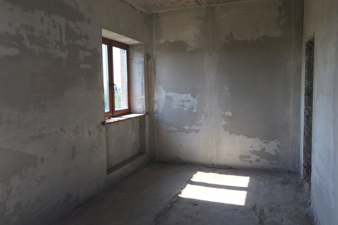 Як поліпшити адгезію цементної штукатурки?